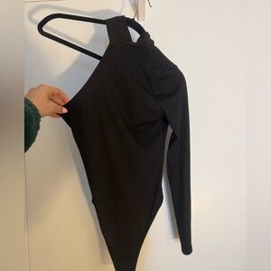 Black One-Shoulder Long-Sleeve Bodysuit - Women